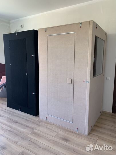 Вокальная кабинка. Дорого