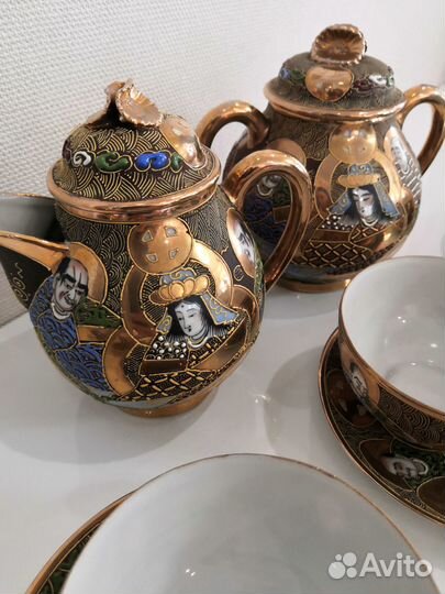 Антикварный японский сервиз на 12 персон