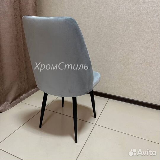 Мягкие кухонные стулья 