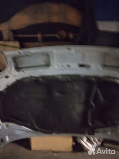 Капот renault clio 2