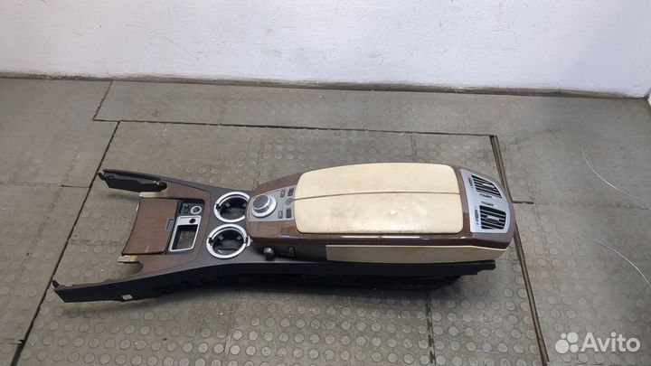 Консоль салона BMW 7 E65, 2005