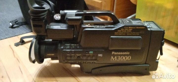 Видеокамера panasonic m3000