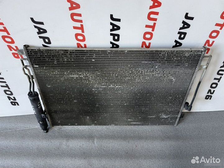 Радиатор кондиционера Nissan Elgrand E52 3.5 L