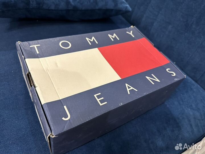 Tommy hilfiger кеды женские 38-39 размер