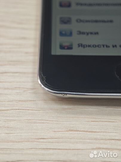 Плеер iPod touch 4 - 8Gb