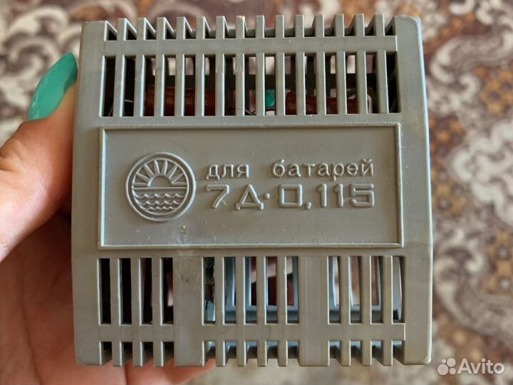 Зарядное устройство для батареек