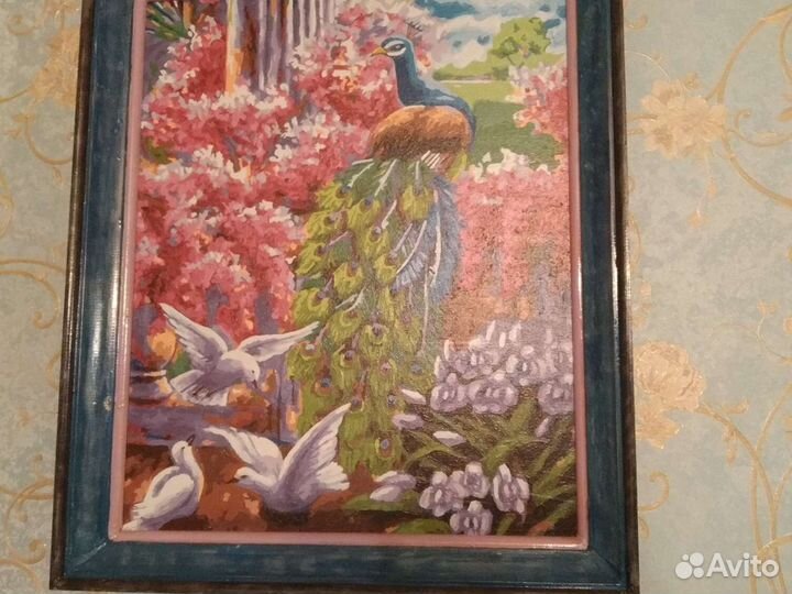 Картина Павлин и голуби