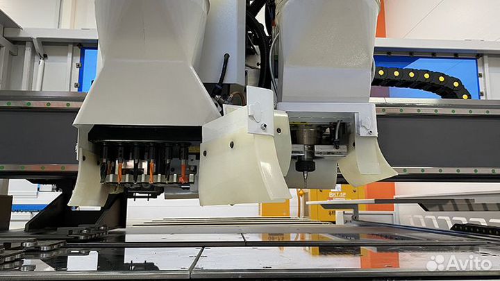 Сверлильно-присадочный станок с чпу WoodTec HSM