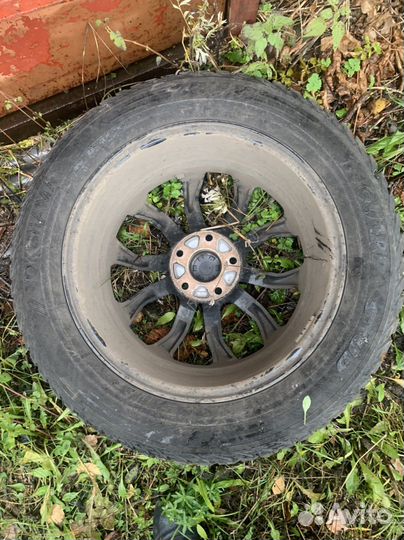 Yokohama Ice Guard Stud IG55 215/60 R17