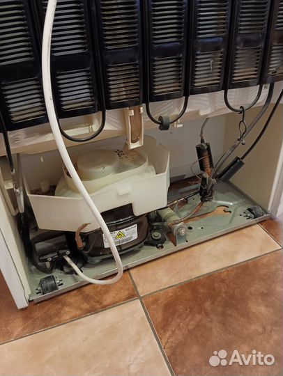 Холодильник liebherr cup 2721