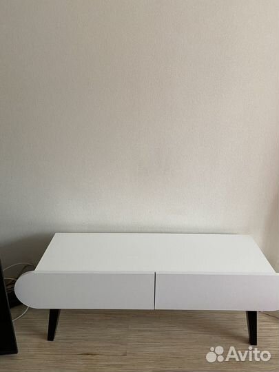 Тумба под телевизор