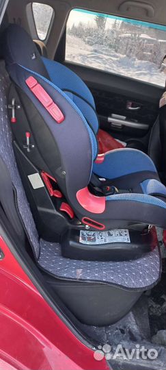 Детское автокресло