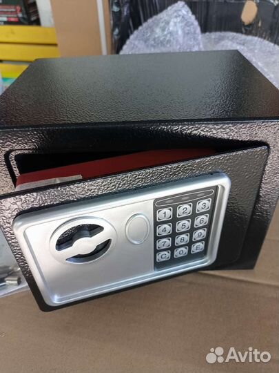 Сейф мебельный