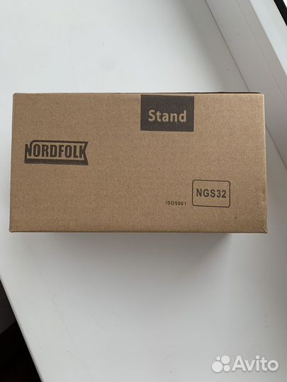 Настенный держатель для гитары nordfolk ngs32