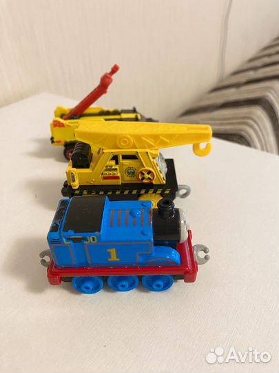 Томас и его друзья