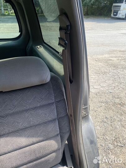 Ремни безопасности Ford Explorer 2