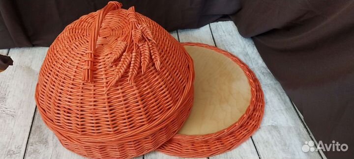 Хлебница плетеная