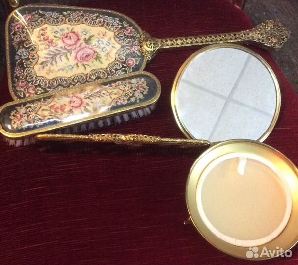 Старинный Туалетный набор для дамы