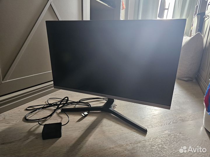 Монитор для компьютера samsung U28R550UQI