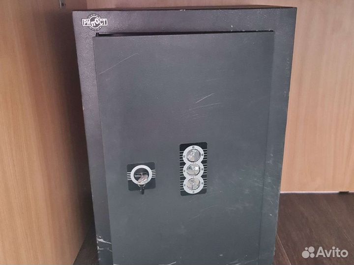 Сейф Рипост вм-Р 655435 вес 70кг