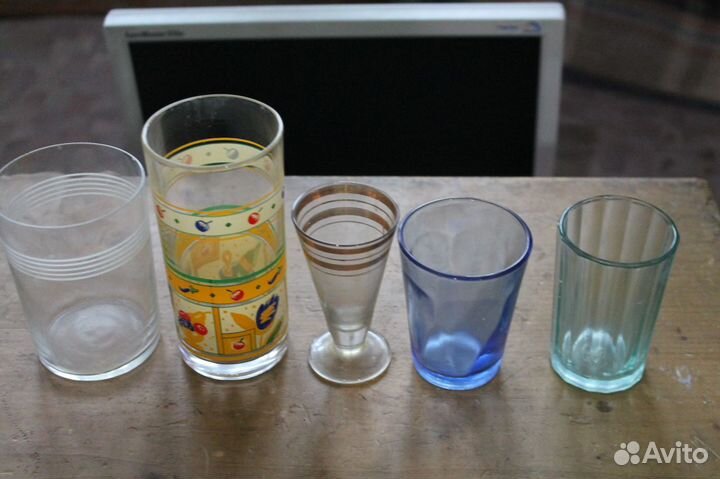Маленькая кружка, интересные стаканы, рюмки