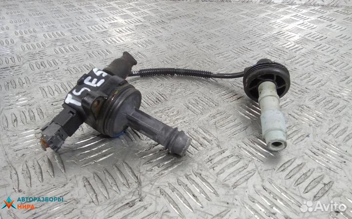 Катушка зажигания Volvo V40 рест. 2001