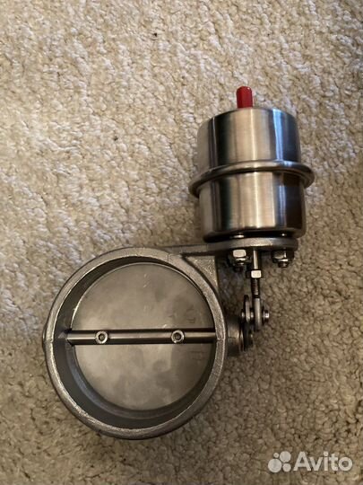 Заслонка на выхлоп 76мм открытие на 0.6 бар