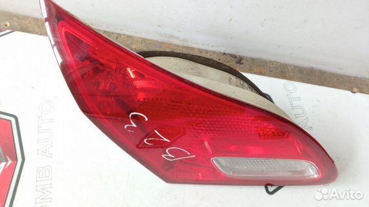 Фонарь задний внутр. левый Опель Астра J