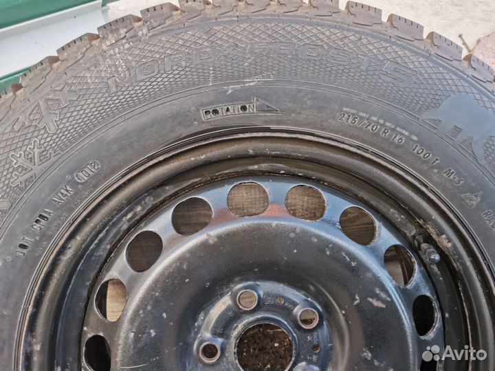 Gislaved Nord Frost 5 215/70 R16