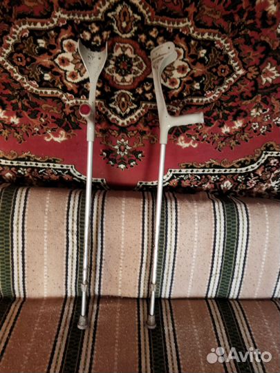 Костыли под локоть