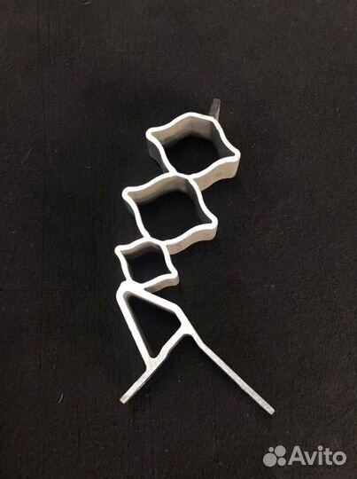 4B1880482 Опора Audi