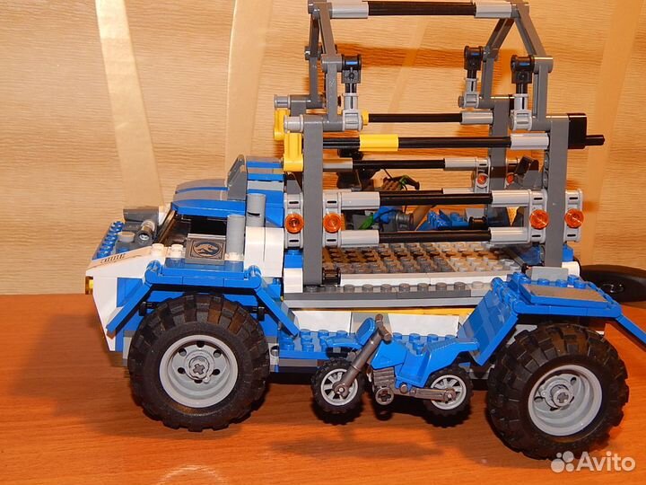 3 набора Lego Jurassic World, оригинал