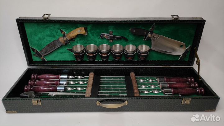 Подарочный набор шампуров в чемодане