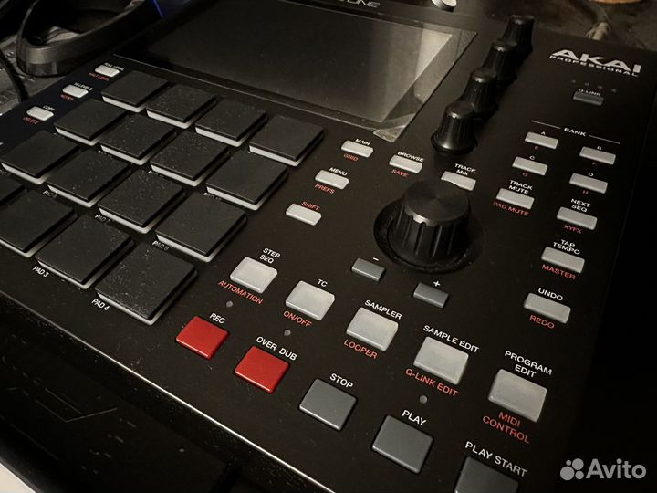 Akai pro mpc one