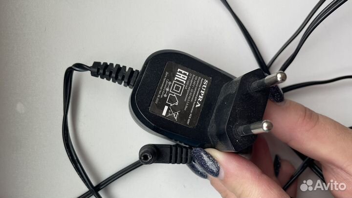 Пылесос вертикальный Supra