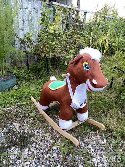 Качалка лошадь