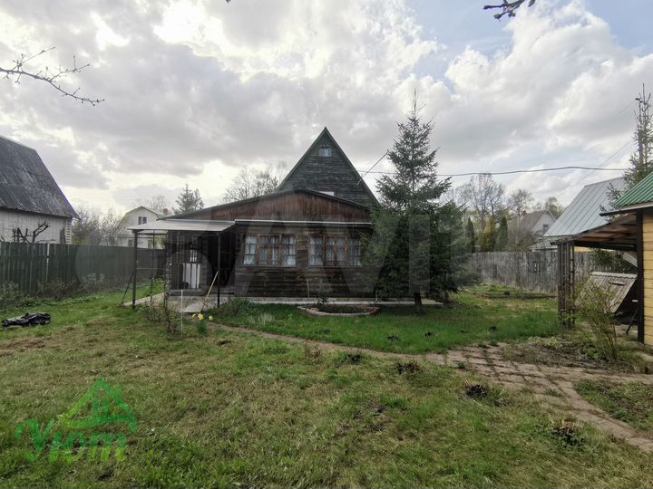 Дом 55,4 м² на участке 6 сот.