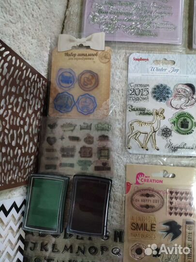 Наборы штампов и штемпельных подушечек