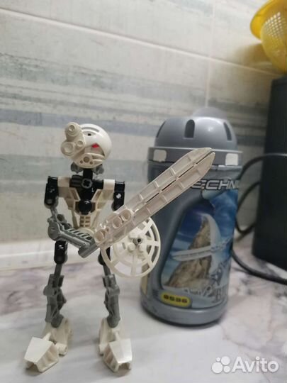 Lego technic Бионикл