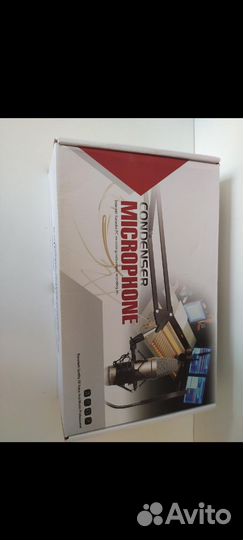 Студийный микрофон полупрофессиональный