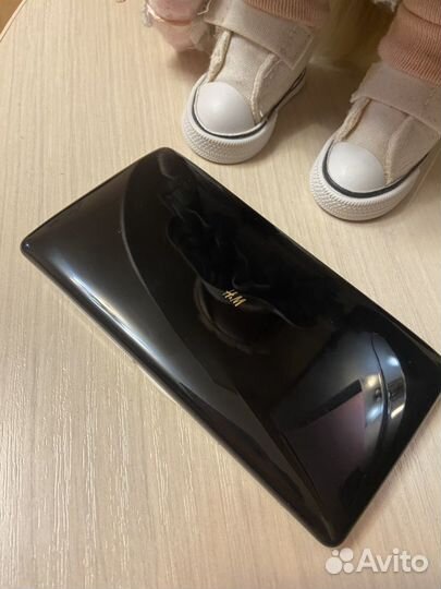 Тени для век