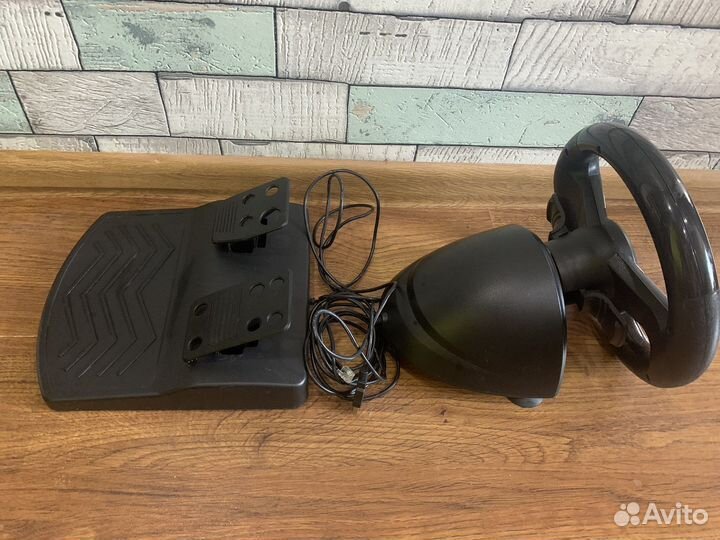 Игровой руль Genius для пк