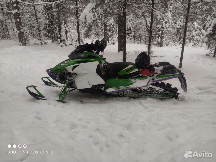 Arctic cat M8000 sno pro 153