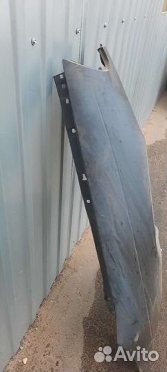 Крыло П. Toyota Avensis 1/2000