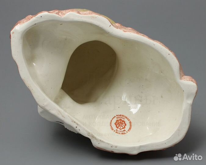 Бюст В. И. Качалова, Кукрыниксы, фаянс Киров