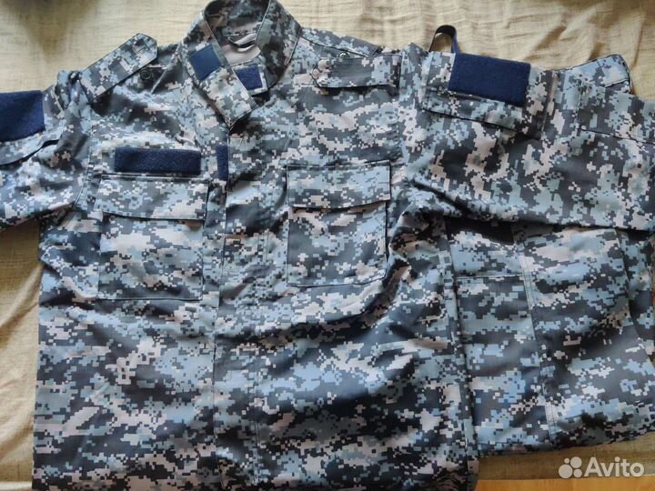 Военная форма синяя точка