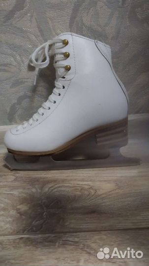 Фигурные коньки jackson freestyle