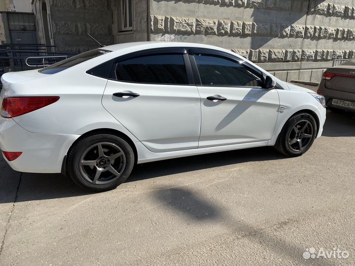 Hyundai Solaris 1.6 AT, 2014, 94 000 км