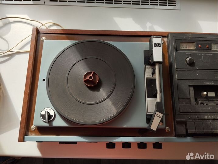 Стереомагнитоэлектрофон россия-325 С-1