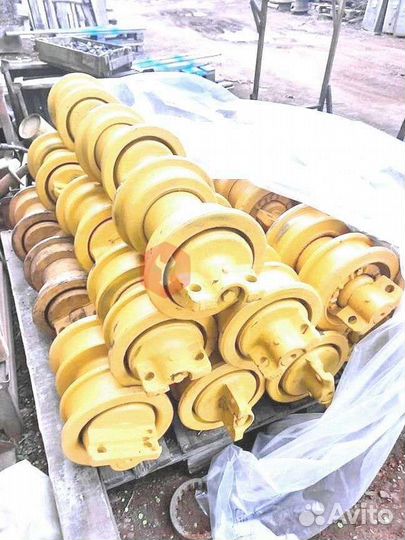 Каток опорный CAT A7820000M00